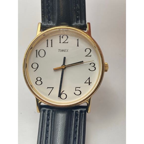 Vintage Timex LA Cell Men's Women's Watch 33mm New Battery and Adjustable Band - Picture 3 of 9